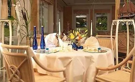 Meerlust 4*
